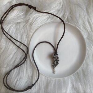 Cat lovers hanging cat/kitty/kitten charm/string necklace